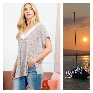 NEW! Lovely J Mauve Gray & White Floral Print Top